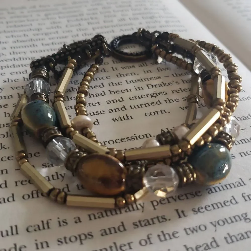 PD Premier Designs Stone Pear Seed‎ Bead Multicolored Toggle Bracelet